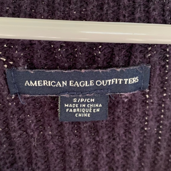 Embroidered Flower Sleeve Sweater - Picture 3 of 4